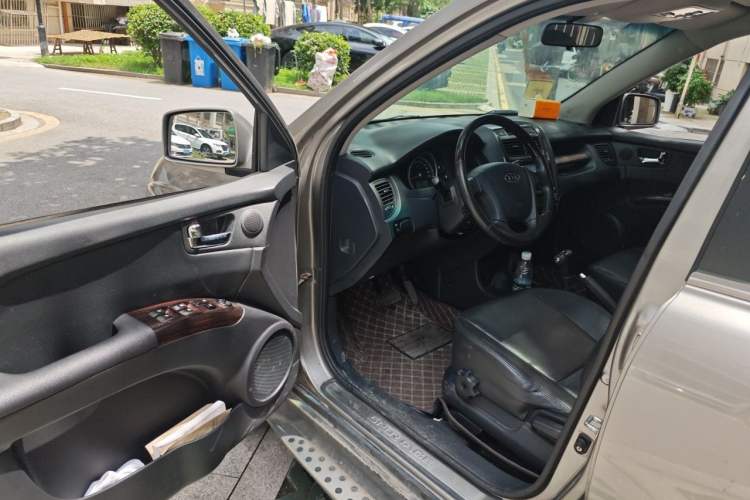 Used Kia Sportage 2012 2.0L Automatic Two-Wheel Drive GLS Driver Seat