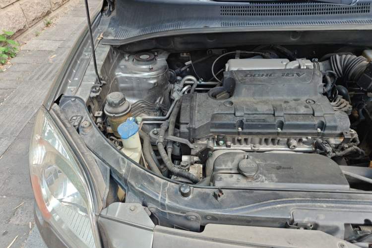 Used Kia Sportage 2012 2.0L Automatic Two-Wheel Drive GLS Engine Bay Right