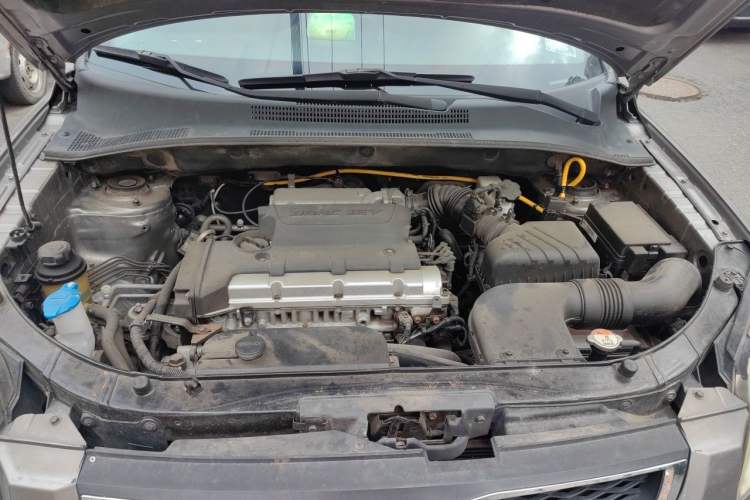 Used Kia Sportage 2012 2.0L Automatic Two-Wheel Drive GLS Engine Bay