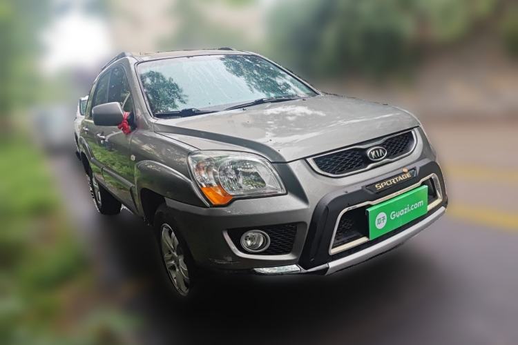Used Kia Sportage 2012 2.0L Automatic Two-Wheel Drive GL Trim Front Right 45 Deg