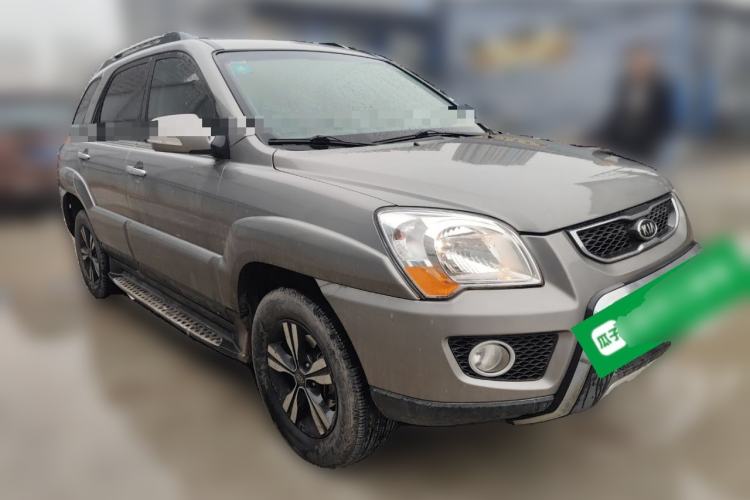 Used Kia Sportage 2012 2.0L Manual Two-Wheel Drive GLS Front Right 45 Deg