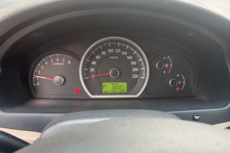Used Kia Sportage 2012 2.0L Automatic Two-Wheel Drive GL Trim Instrument Cluster