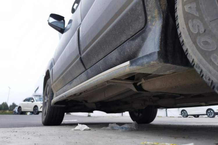 Used Kia Sportage 2012 2.0L Automatic Two-Wheel Drive GLS Left Side Sill