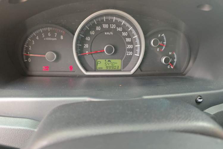 Used Kia Sportage 2012 2.0L Automatic Two-Wheel Drive GLS Odometer Close Up