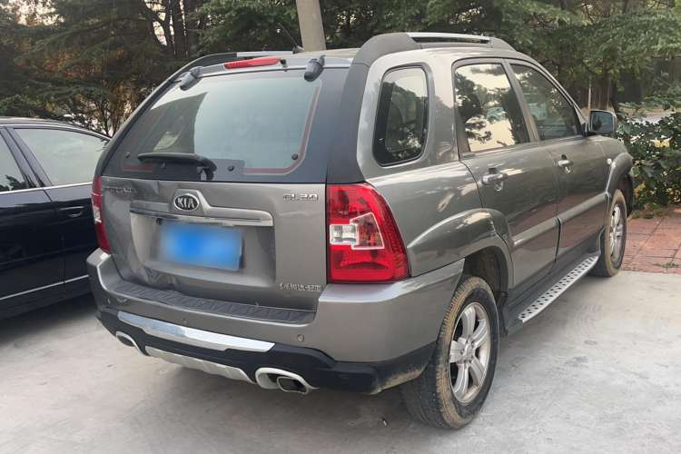 Used Kia Sportage 2012 2.0L Automatic Two-Wheel Drive GL Trim Rear Right 45 Deg