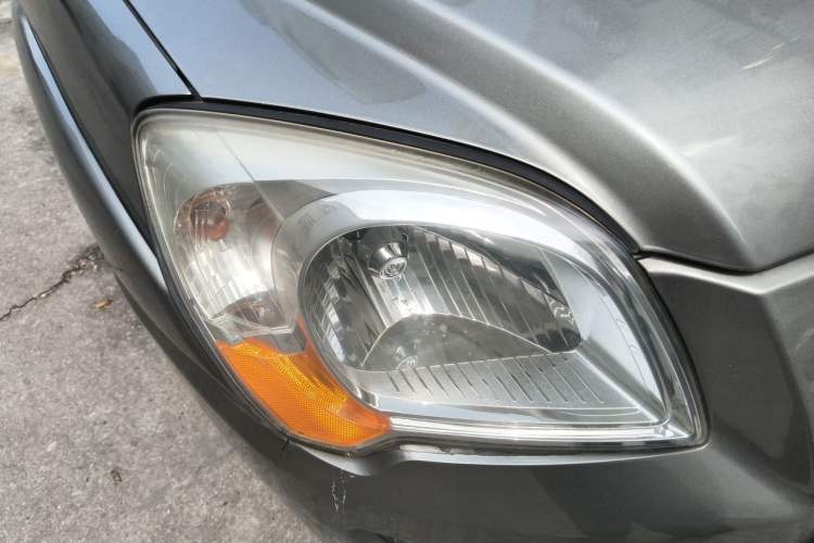 Used Kia Sportage 2012 2.0L Automatic Two-Wheel Drive GLS Right Front Headlight