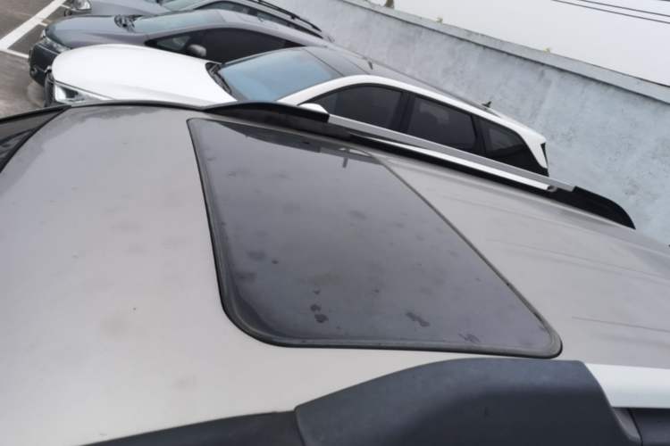 Used Kia Sportage 2012 2.0L Automatic Two-Wheel Drive GLS Roof