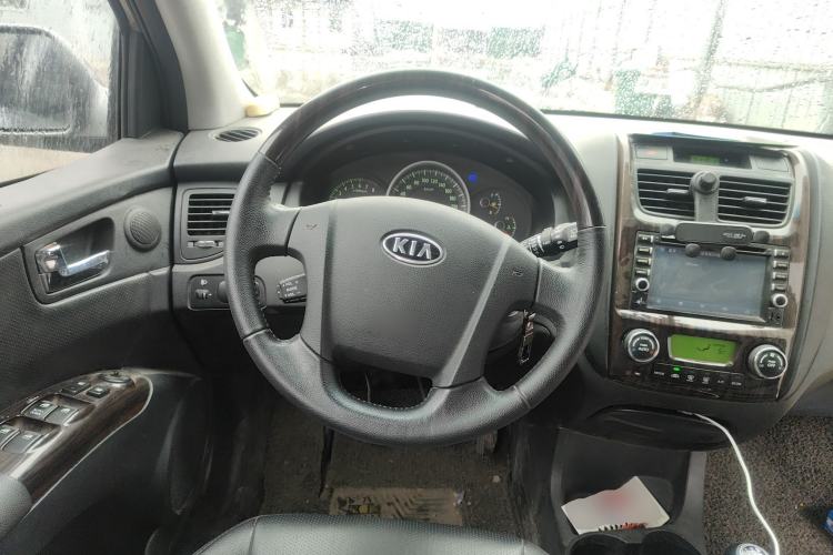Used Kia Sportage 2012 2.0L Manual Two-Wheel Drive GLS Steering Wheel