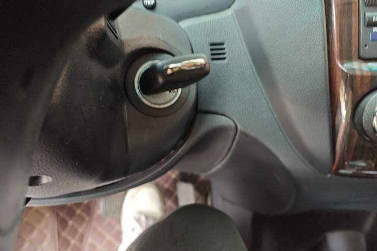 Used Kia Sportage 2012 2.0L Automatic Two-Wheel Drive GLS Vehicle Key