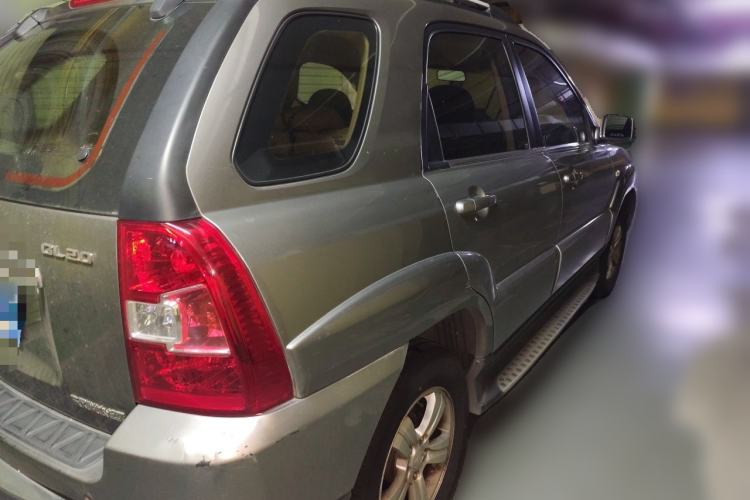 Used Kia Sportage 2012 2.0L Automatic Two-Wheel Drive GL Trim Rear Right 45 Deg