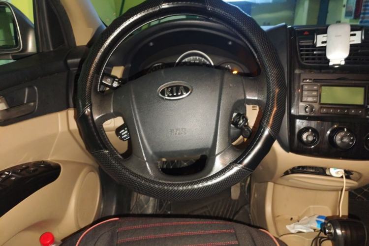 Used Kia Sportage 2012 2.0L Automatic Two-Wheel Drive GL Trim Steering Wheel