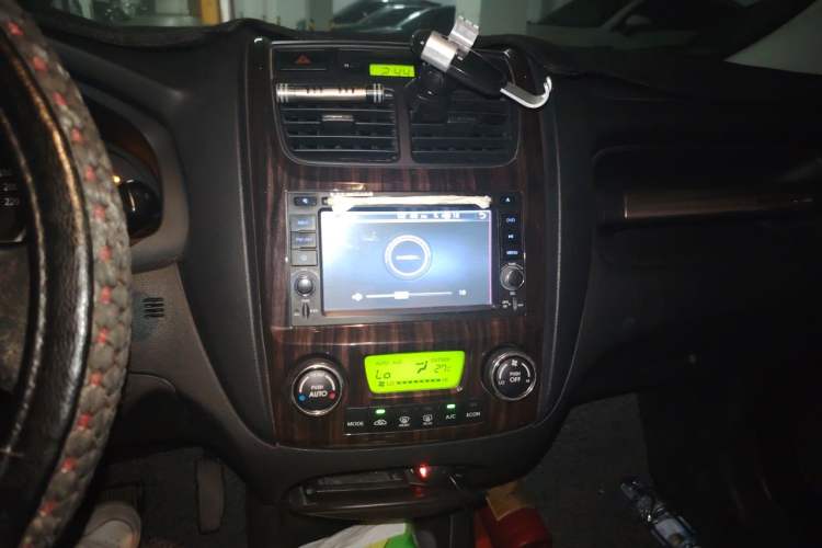 Used Kia Sportage 2012 2.0L Automatic Two-Wheel Drive GLS Audio And AC Panel