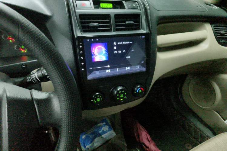 Used Kia Sportage 2012 2.0L Automatic Two-Wheel Drive GL Trim Audio And AC Panel