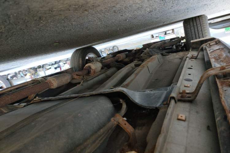 Used Kia Sportage 2012 2.0L Manual Two-Wheel Drive GL Trim Chassis Rear Left