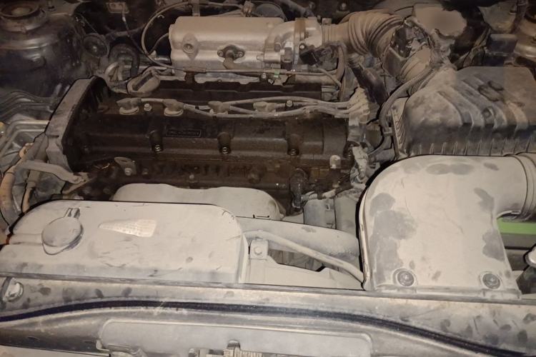 Used Kia Sportage 2012 2.0L Automatic Two-Wheel Drive GL Trim Engine Bay