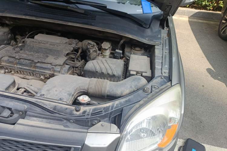 Used Kia Sportage 2012 2.0L Automatic Two-Wheel Drive GLS Engine Bay Left