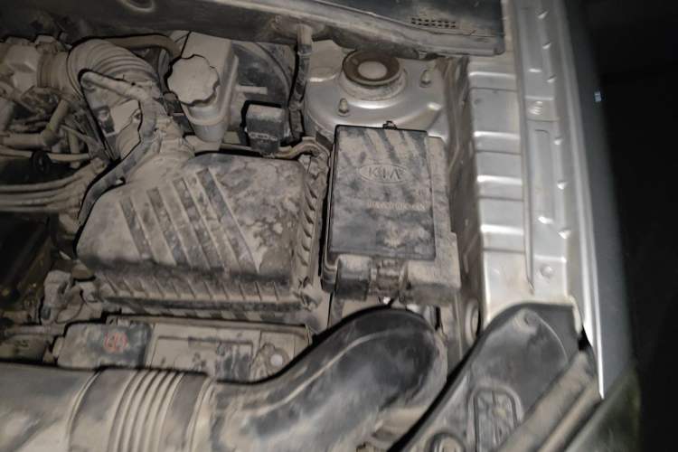 Used Kia Sportage 2012 2.0L Automatic Two-Wheel Drive GLS Engine Bay Left