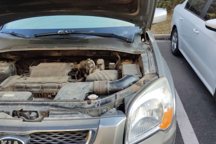 Used Kia Sportage 2012 2.0L Automatic Two-Wheel Drive GL Trim Engine Bay Left