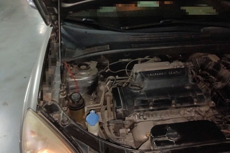 Used Kia Sportage 2012 2.0L Manual 4x4 GLS Trim Engine Bay Right