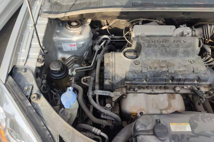 Used Kia Sportage 2012 2.0L Automatic Two-Wheel Drive GL Trim Engine Bay Right