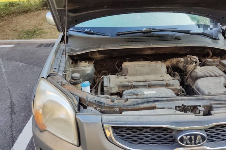 Used Kia Sportage 2012 2.0L Automatic Two-Wheel Drive GL Trim Engine Bay Right