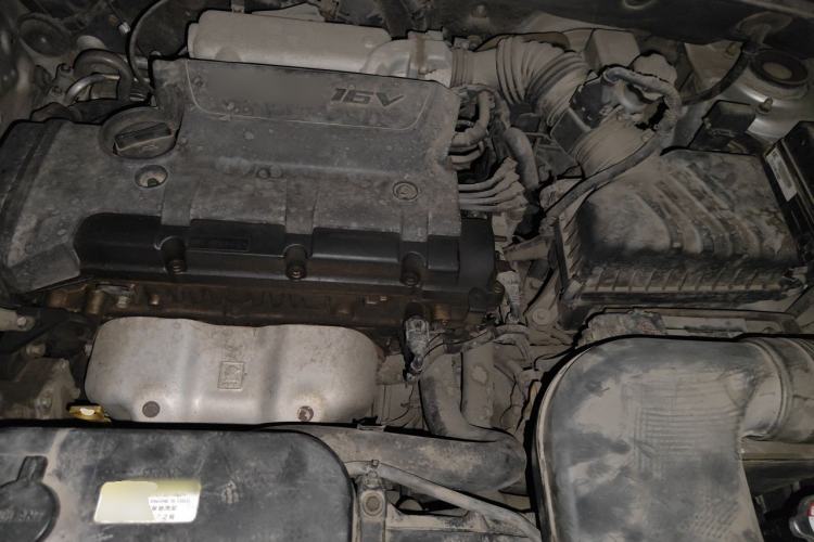 Used Kia Sportage 2012 2.0L Automatic Two-Wheel Drive GLS Engine Bay