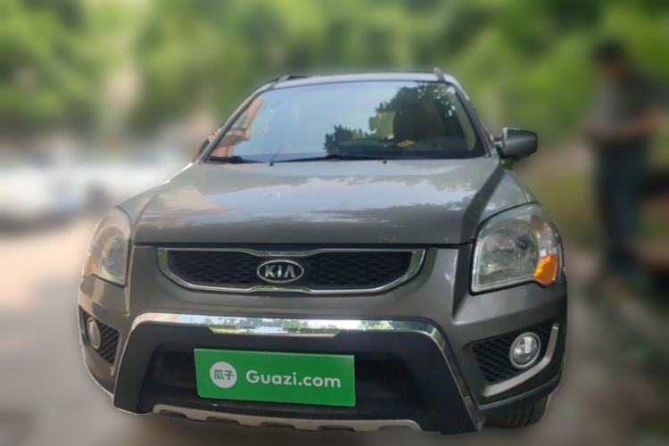 Used Kia Sportage 2012 2.0L Manual Two-Wheel Drive GL Trim Front