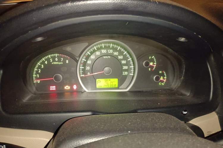 Used Kia Sportage 2012 2.0L Automatic Two-Wheel Drive GL Trim Instrument Cluster
