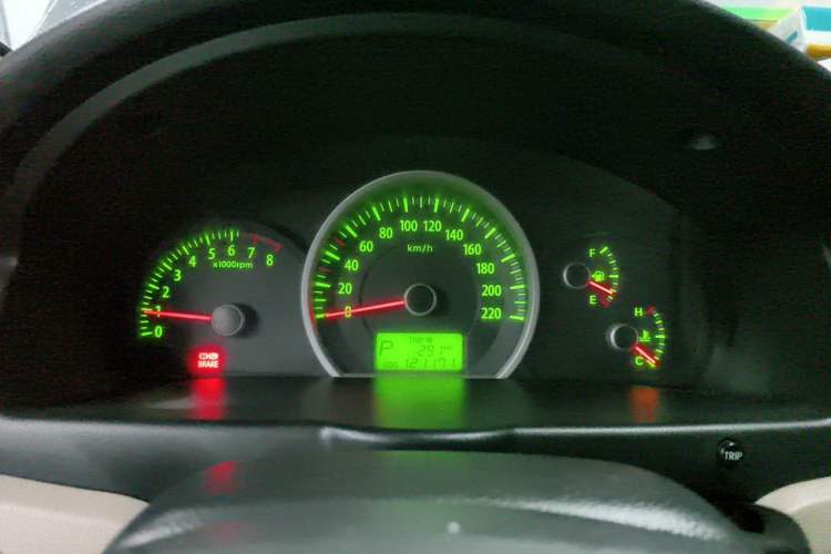 Used Kia Sportage 2012 2.0L Automatic Two-Wheel Drive GL Trim Instrument Cluster