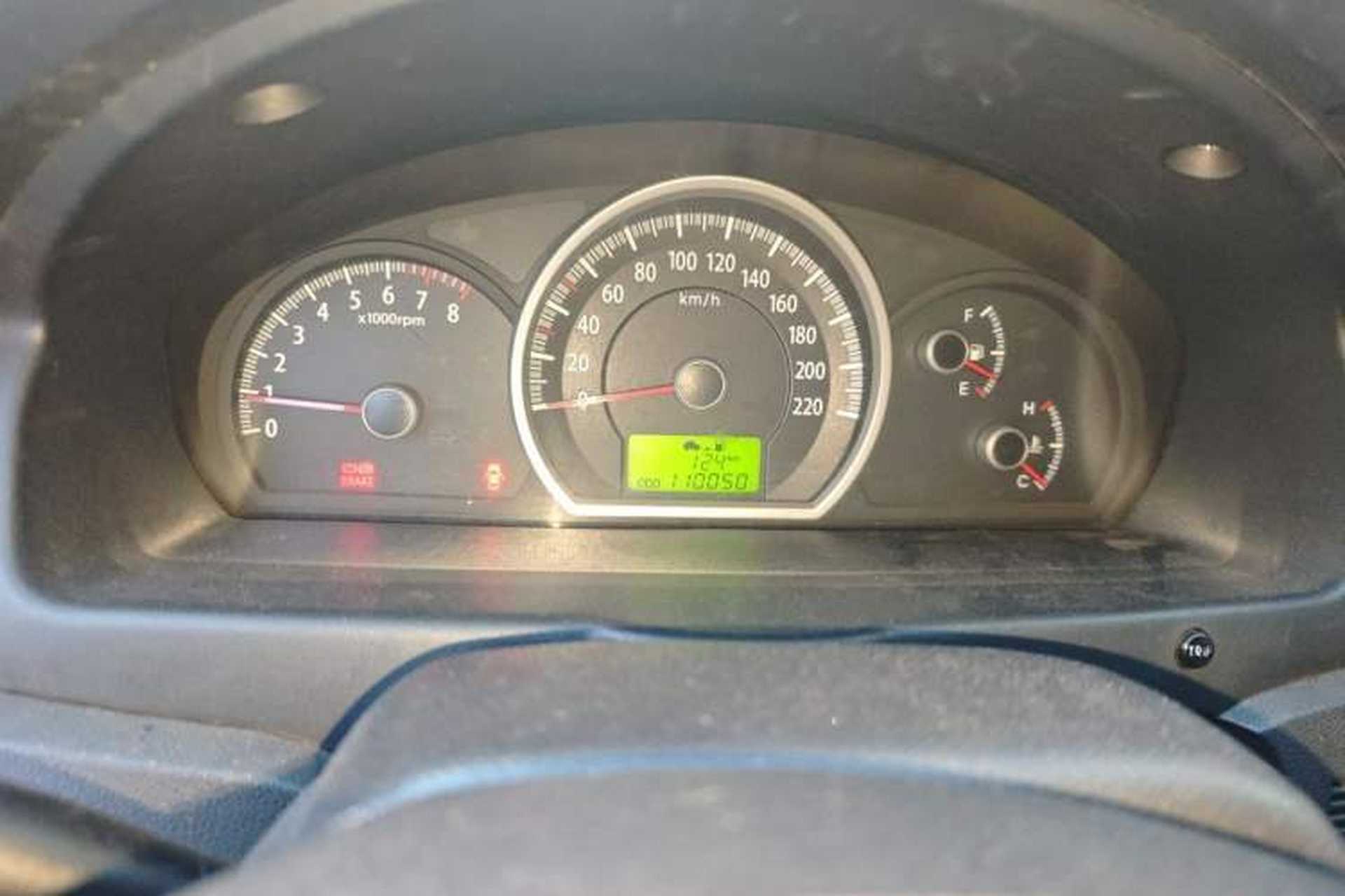 Used Kia Sportage 2012 2.0L Manual Two-Wheel Drive GL Trim Instrument Cluster