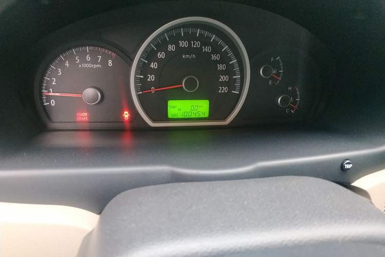 Used Kia Sportage 2012 2.0L Manual Two-Wheel Drive GL Trim Odometer Close Up