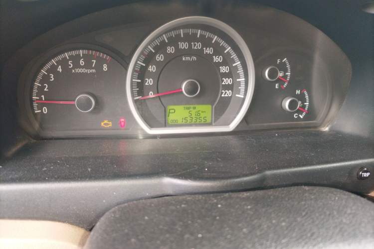 Used Kia Sportage 2012 2.0L Automatic Two-Wheel Drive GL Trim Odometer Close Up