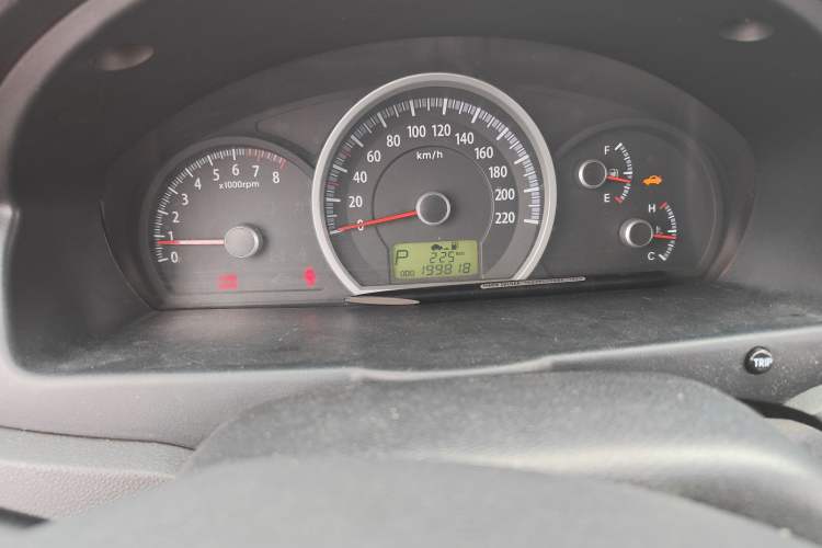 Used Kia Sportage 2012 2.0L Automatic Two-Wheel Drive GLS Odometer Close Up