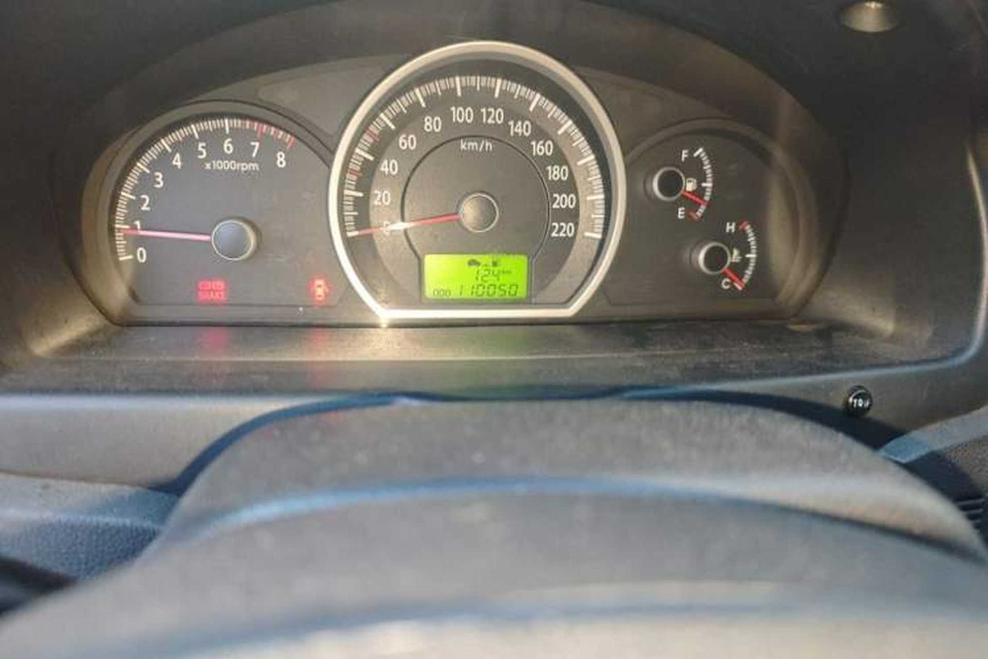 Used Kia Sportage 2012 2.0L Manual Two-Wheel Drive GL Trim Odometer Close Up
