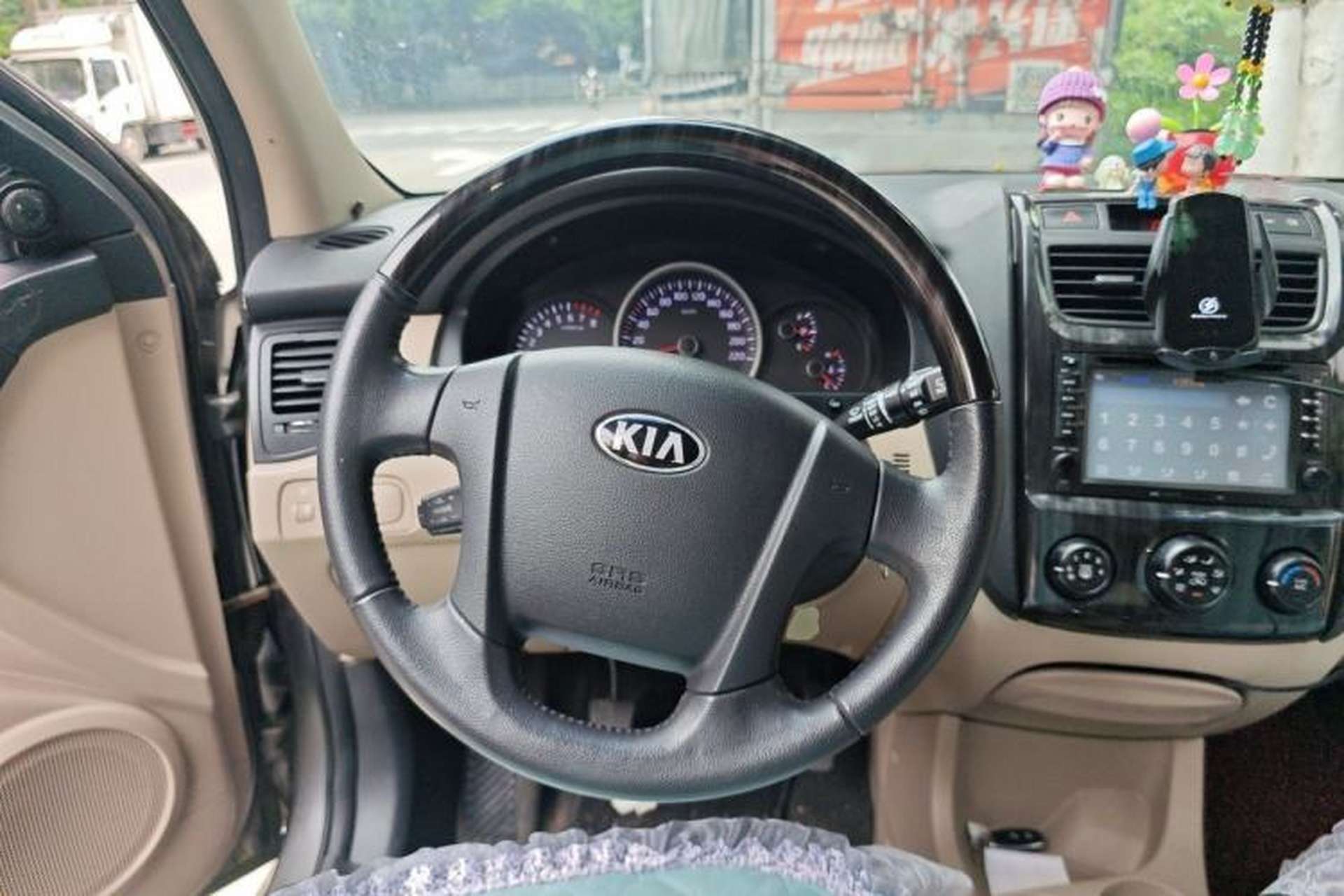 Used Kia Sportage 2012 2.0L Manual Two-Wheel Drive GL Trim Steering Wheel
