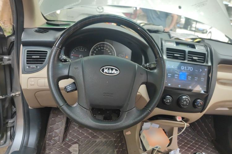 Used Kia Sportage 2012 2.0L Manual Two-Wheel Drive GL Trim Steering Wheel