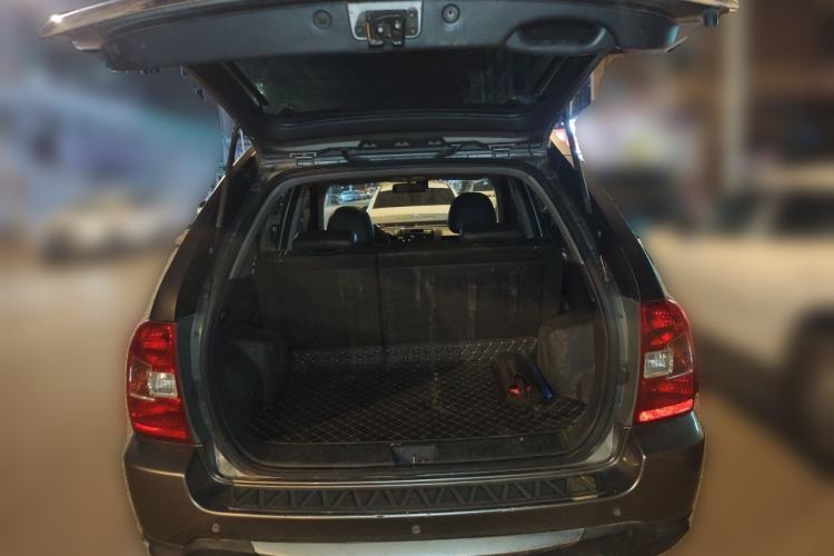 Used Kia Sportage 2012 2.0L Manual Two-Wheel Drive GL Trim Trunk