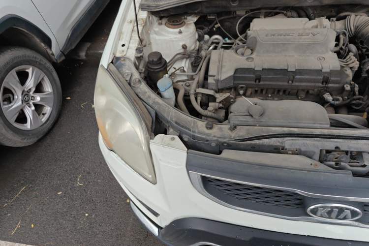 Used Kia Sportage 2012 2.0L Automatic Two-Wheel Drive GLS Engine Bay Right