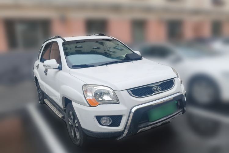 Used Kia Sportage 2012 2.0L Manual Two-Wheel Drive GLS Front Right 45 Deg