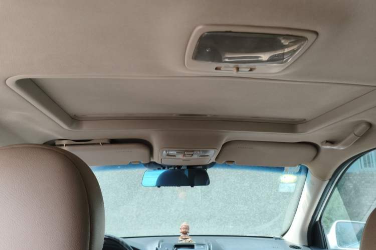 Used Kia Sportage 2012 2.0L Manual Two-Wheel Drive GLS Headliner