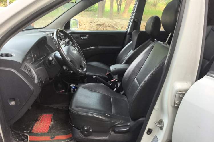 Used Kia Sportage 2012 2.0L Automatic Two-Wheel Drive GLS Left Front Seat