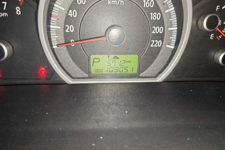 Used Kia Sportage 2012 2.0L Automatic Two-Wheel Drive GLS Odometer Close Up