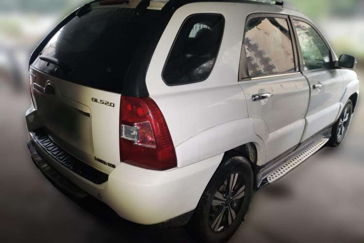 Used Kia Sportage 2012 2.0L Manual Two-Wheel Drive GLS Rear Right 45 Deg