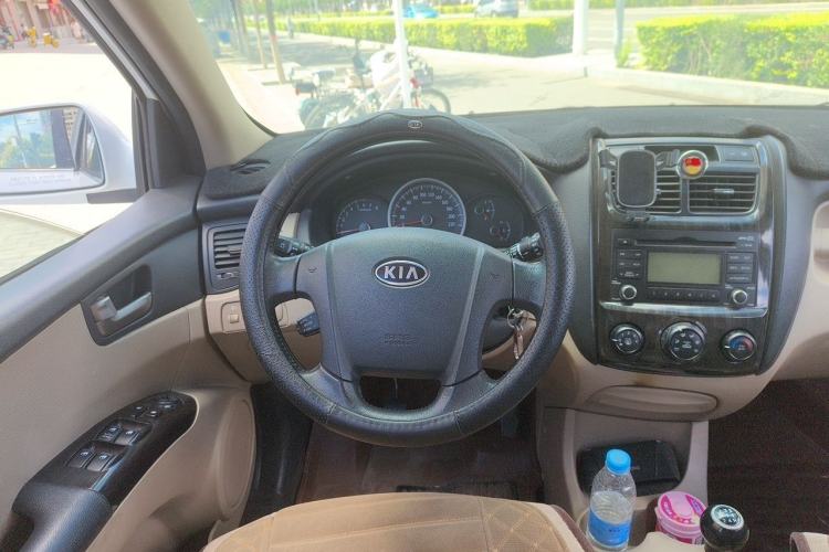 Used Kia Sportage 2012 2.0L Manual Two-Wheel Drive GL Trim Steering Wheel
