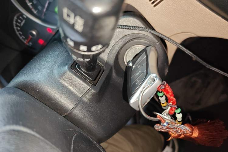 Used Kia Sportage 2012 2.0L Automatic Two-Wheel Drive GLS Vehicle Key