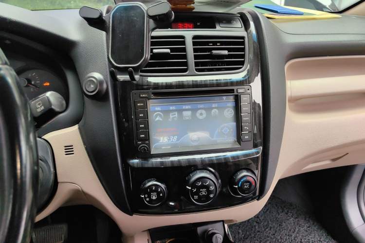 Used Kia Sportage 2013 2.0L Automatic Two-Wheel Drive GL Trim Audio And AC Panel