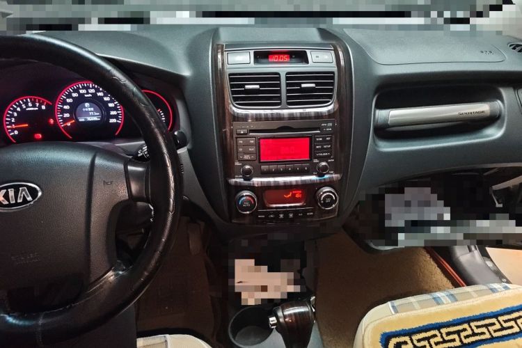 Used Kia Sportage 2013 2.0L Automatic Two-Wheel Drive GLS Trim Audio And AC Panel