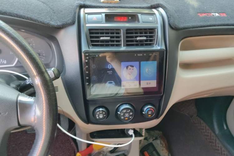 Used Kia Sportage 2013 2.0L Automatic Two-Wheel Drive GL Trim Audio And AC Panel