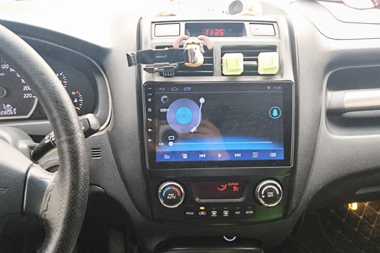 Used Kia Sportage 2013 2.0L Automatic Two-Wheel Drive GLS Trim Audio And AC Panel
