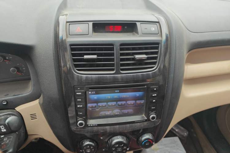 Used Kia Sportage 2013 2.0L Automatic Two-Wheel Drive GL Trim Audio And AC Panel